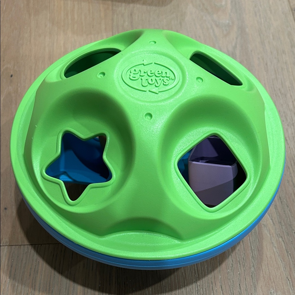 Green Toys Shape Sorter Ball